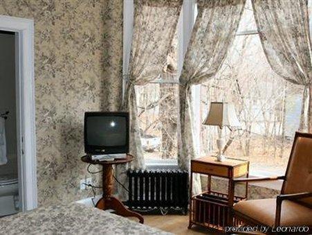 Brambles Inn & Gardens 포츠담 객실 사진